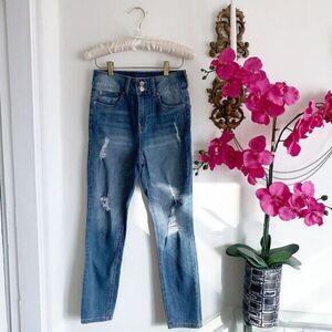 HIGH WAIST JEANS